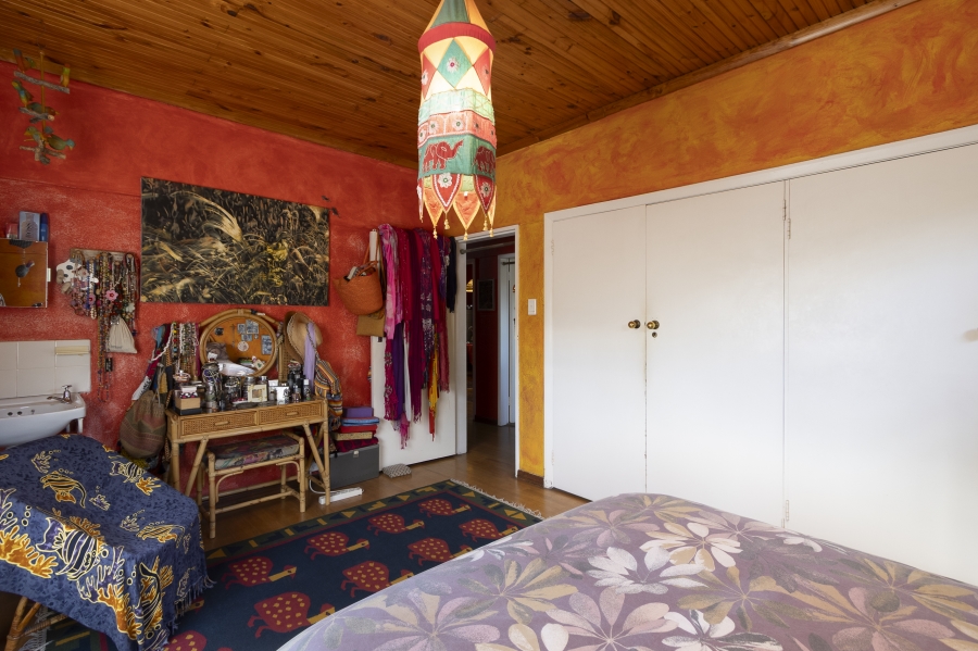 3 Bedroom Property for Sale in Roundhay Western Cape